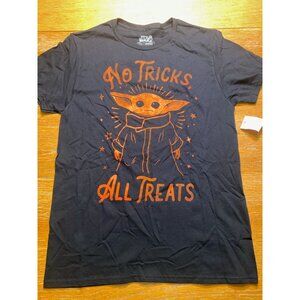 Star Wars Mandalorian Grogu "No Tricks All Treats" Black Tee